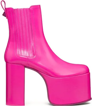 Club platform ankle boots