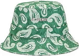 JACQUEMUS Le Bob Gadjo in Green
