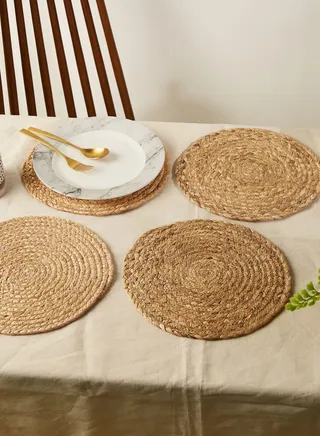 Set Of 4 Woven Place Mats