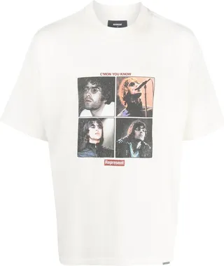 graphic-print T-shirt