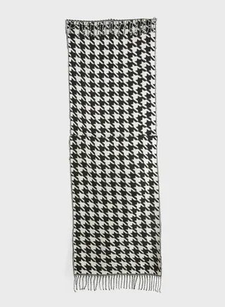 Silja Scarf Boo