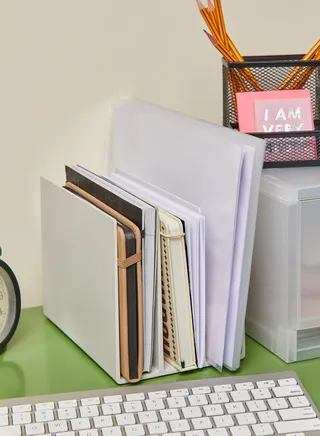 Styrene Divider