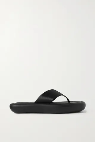 ST. AGNI - Leather Platform Flip Flops - Black