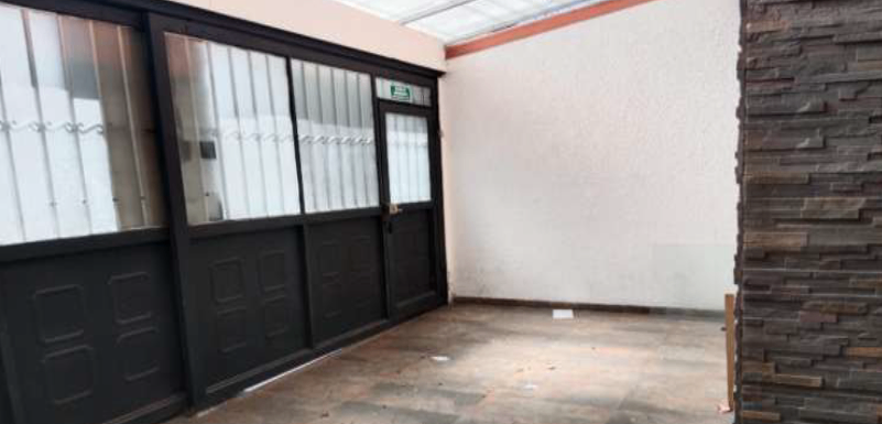 CASA EN BOGOTÁ - POPULAR MODELO - Foto 2