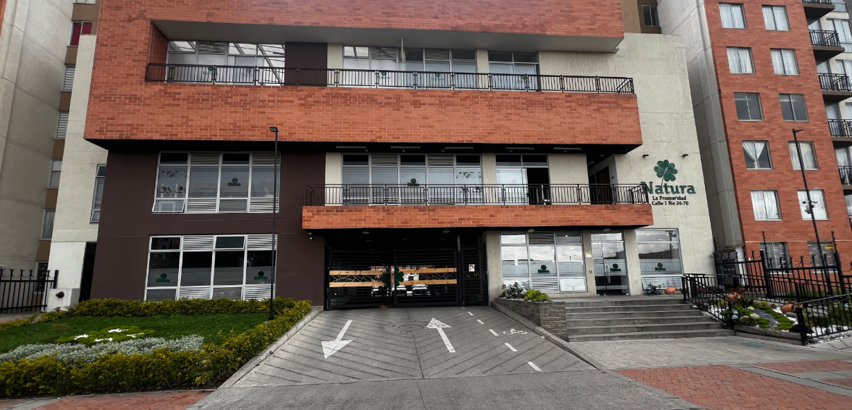 APARTAMENTO 1102 EN MADRID - CONJUNTO CERRADO NATURA - Foto 1