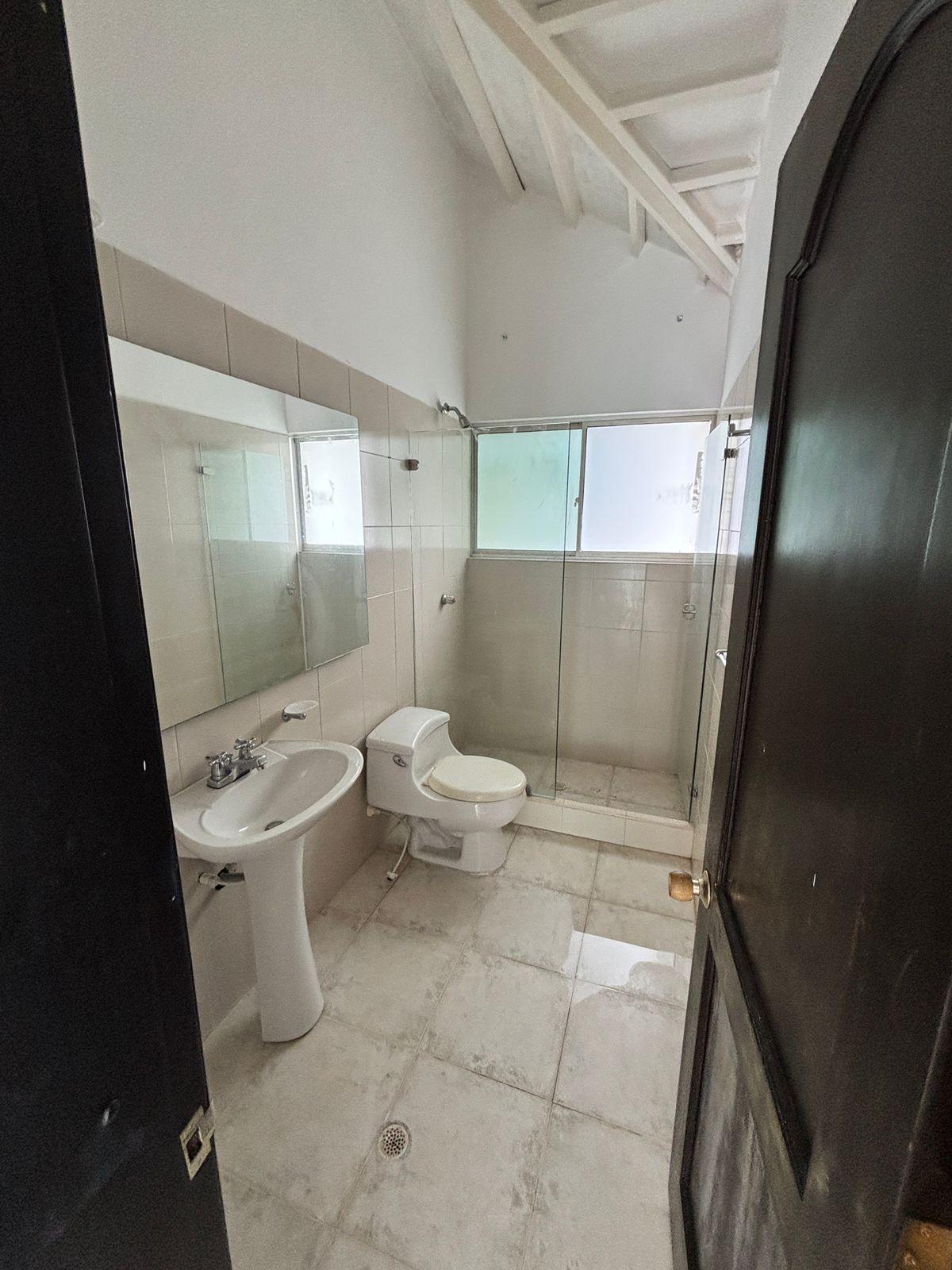 CASA EN RICAURTE  - CONDOMINIO CAMINOS DEL PEÑON - Foto 6