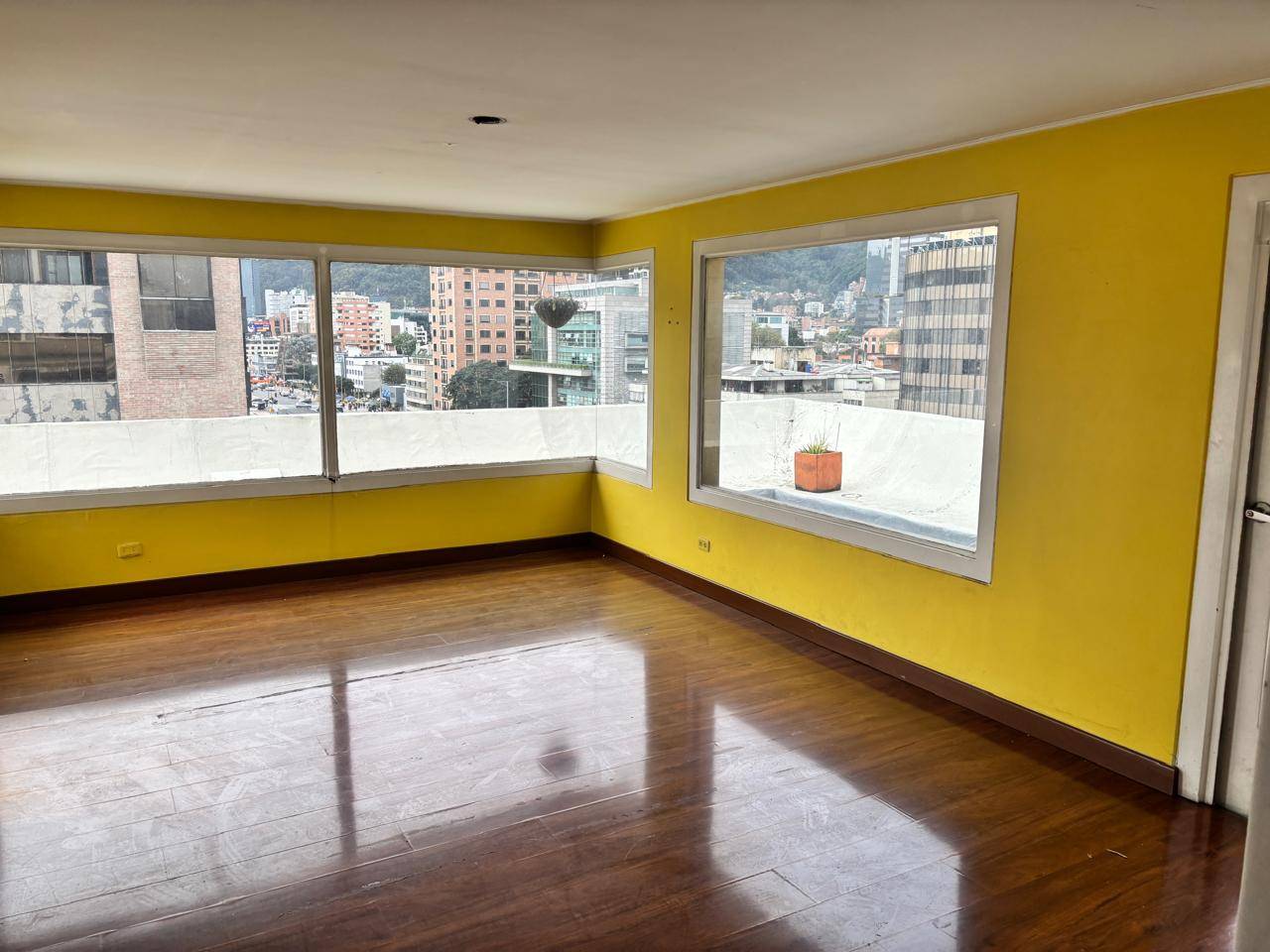 APARTAMENTO 802 EN BOGOTÁ - EDIFICIO LAS FUENTES - Foto 2