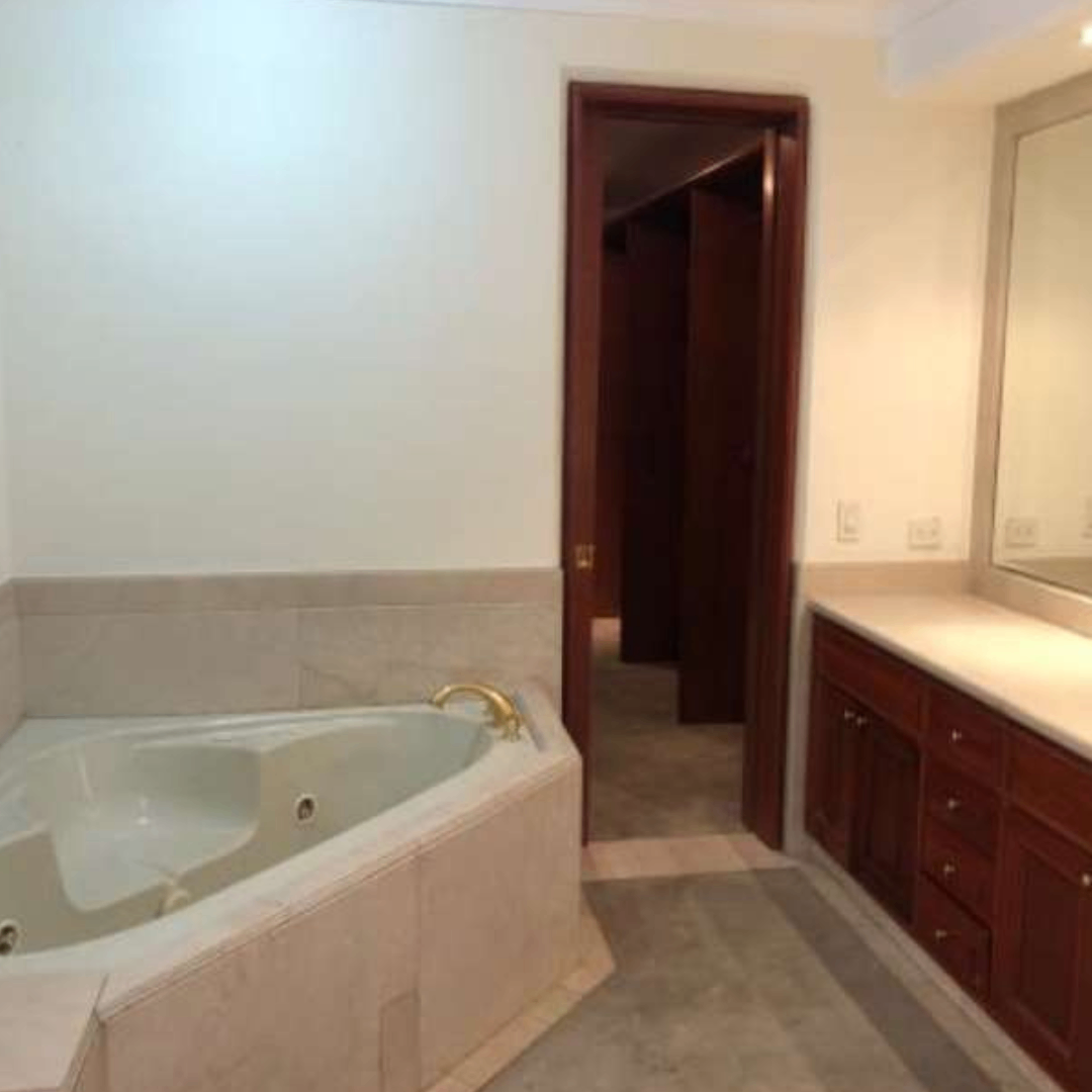 APARTAMENTO 101 EN BOGOTÁ - BOSQUES DEL MARQUEZ - USAQUÉN - Foto 5