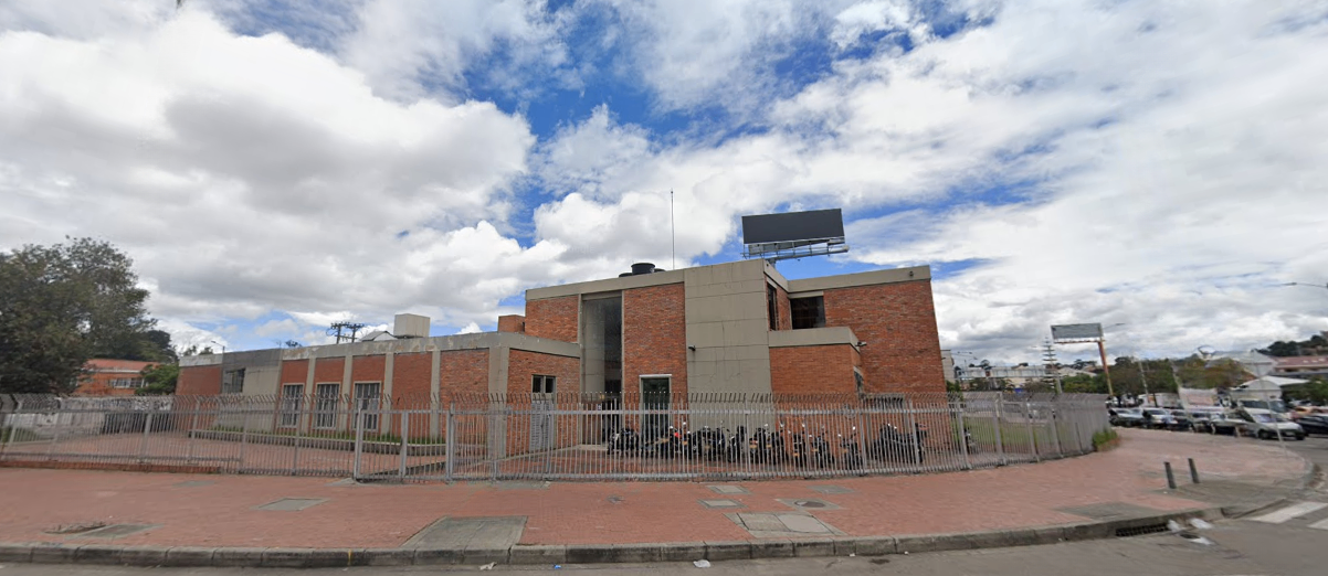 OFICINA EN BOGOTÁ - NIZA - Foto 1