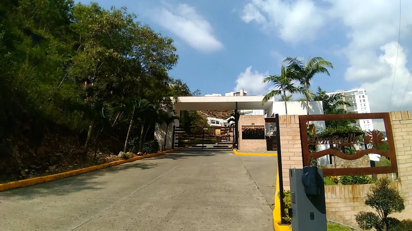 LOTE EN CALI - URBANIZACIÓN MONTICELLO PIJAO - Foto 1