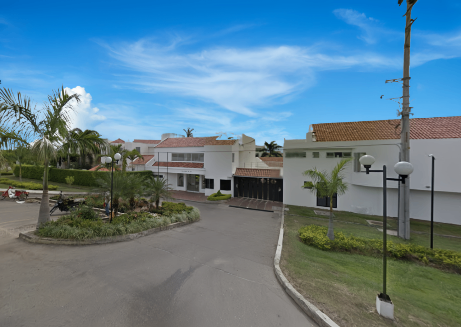 CASA EN NEIVA - CONDOMINIO ALICANTE