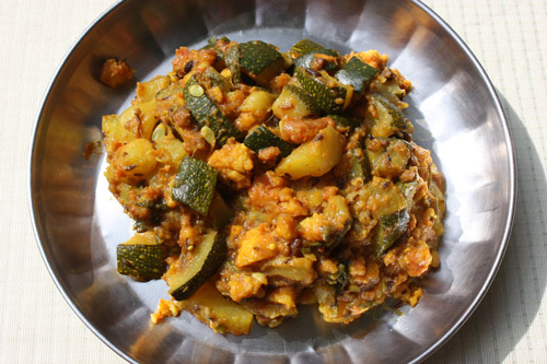 Rezept für Zucchini mit Moong Badi