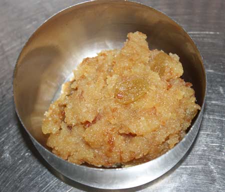 Daal ka Halwa - Rezept für ein süßes Dessert aus Moong-Linsen