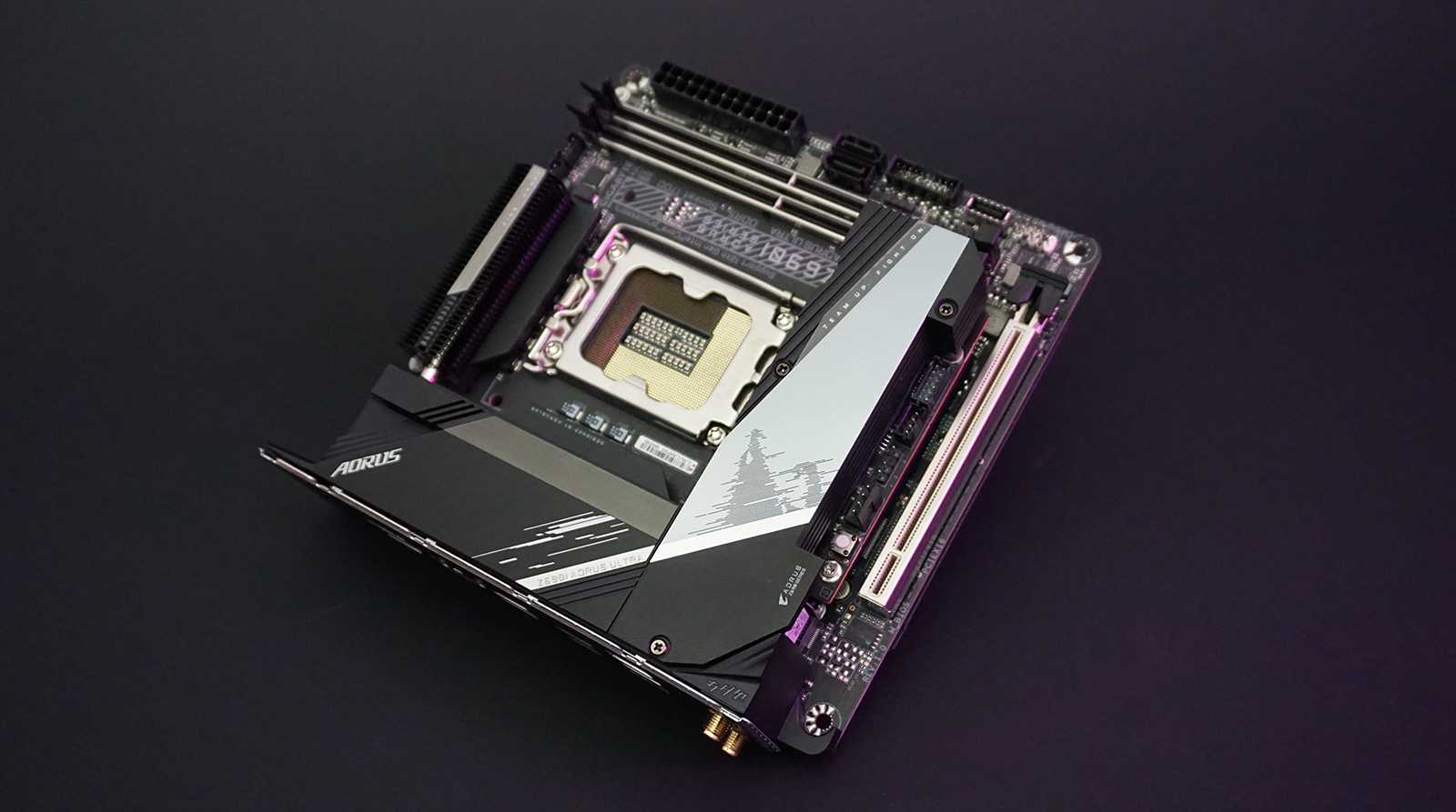 Dostaňte z nových Intel procesorů maximum se základními deskami AORUS od GIGABYTE