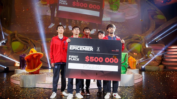 PSG.LGD - Víťazi EPICENTER XL 