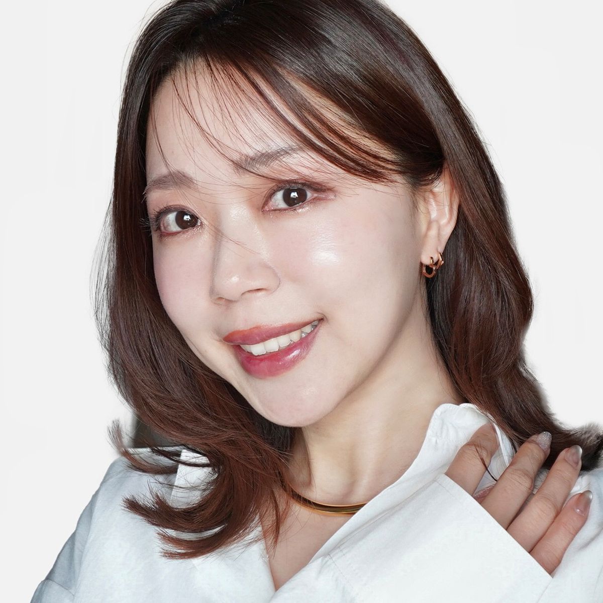 Qoo10メガ割で韓国美顔器!メディキューブ「AGE-R ブースター Qoo10メガ割で韓国美顔器!メディキューブ「AGE-R ブースター