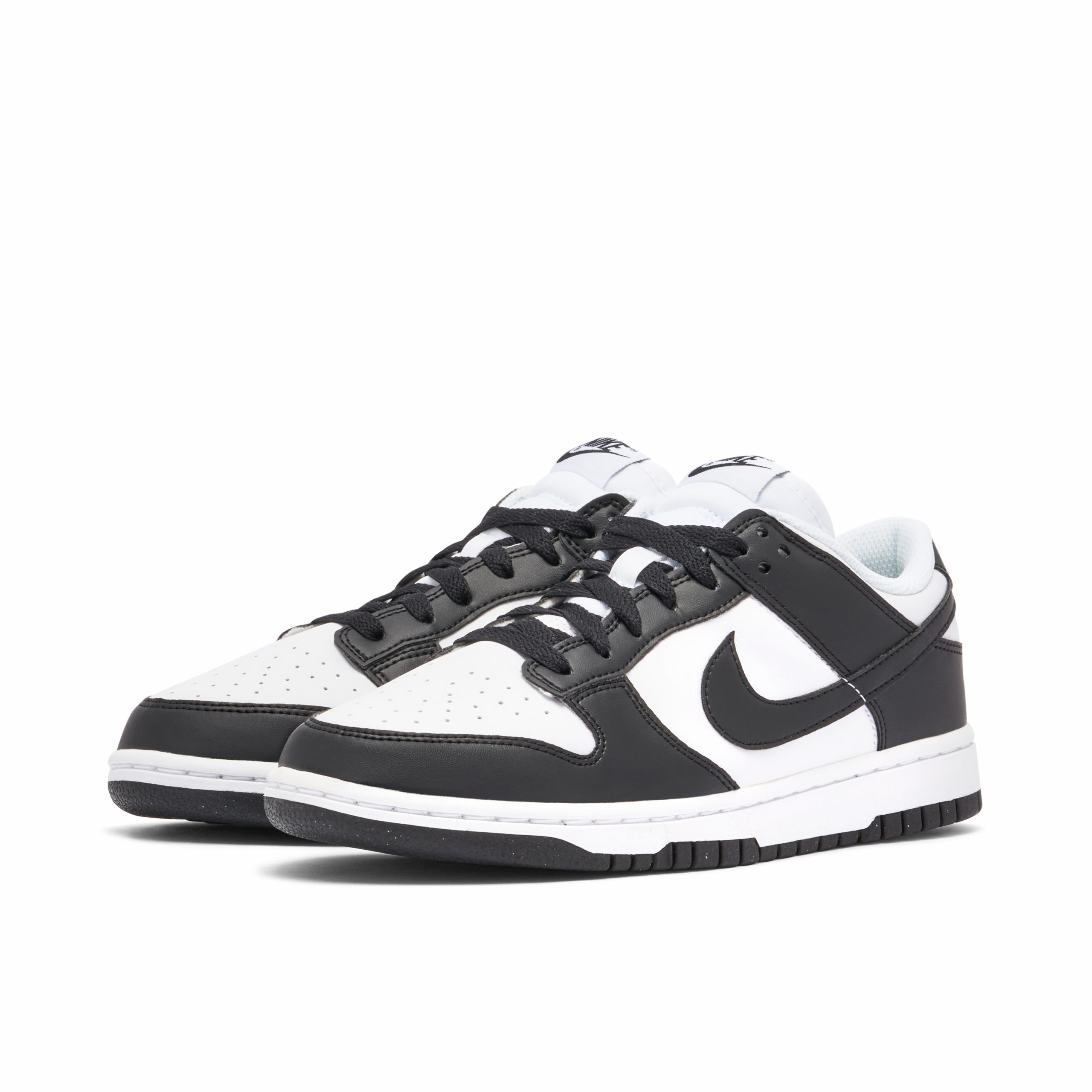 638085163677884820.jpg Nike Dunk Low Move To Zero Black White Womens Dd1873-102