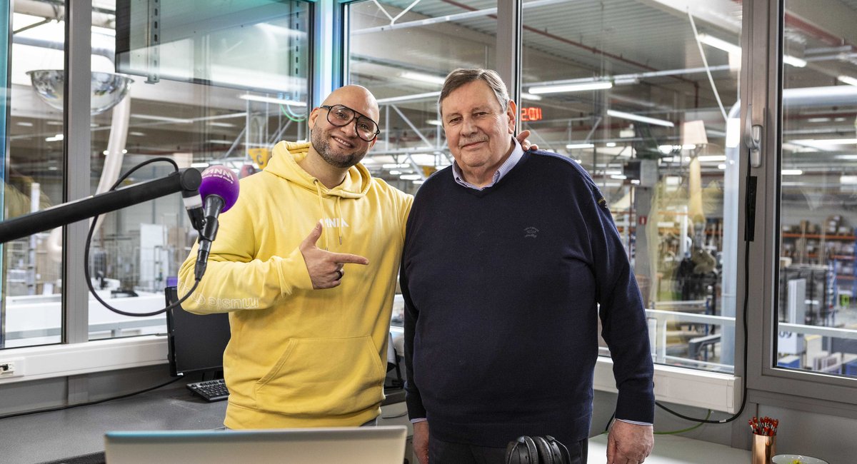 MNM Brahim zkt collega's met Donald Muylle