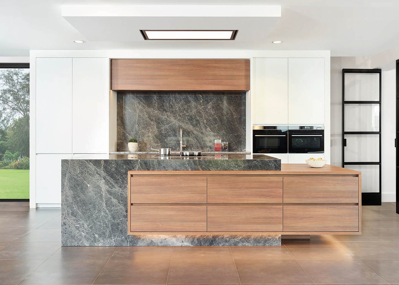 Keuken in roodbruin frontlaminaat - Model Design