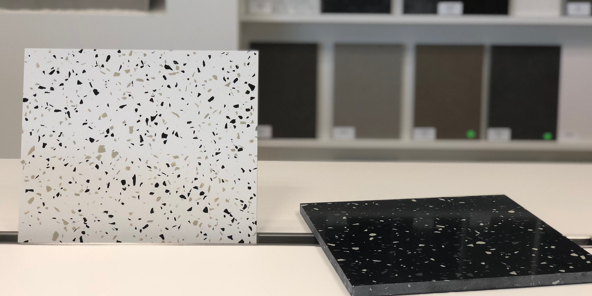 2 nieuwe kleuren composiet: Terrazo White en Terrazo Black