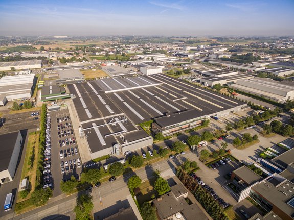 Luchtfoto fabriek Roeselare