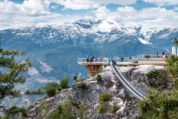 LIÊN TUYẾN CANADA MÙA THU