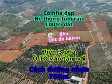 8ha đất trồng rau,bằng phẳng, có sẵn nhà lớn, hệ thống béc tưới full, oto vào tậ