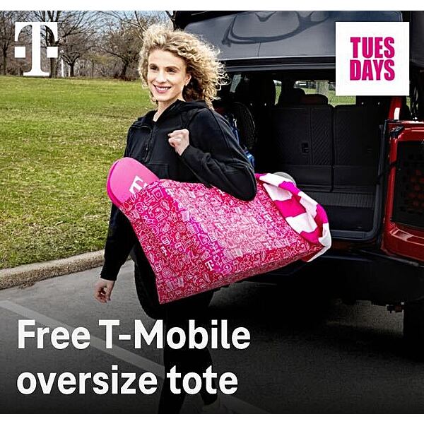 Những người tham quan T-Mobile: T-Mobile Oversize carry on Tte tại cửa hàng T-Mobile