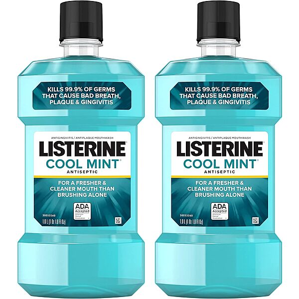 Nước súc miệng sát trùng Listerine Ultraclean 2-ct 1,5-L (Cool Mint)