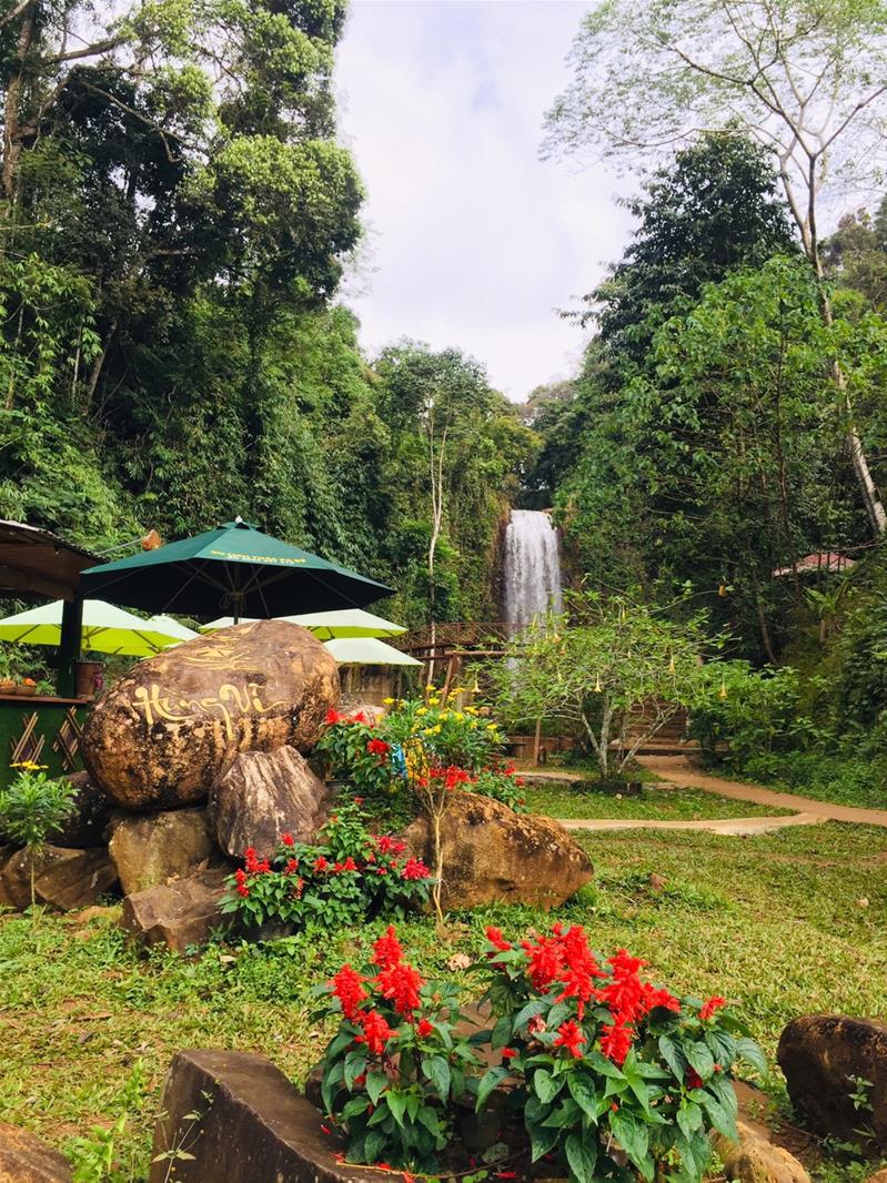 Buôn Ma Thuột - Pleiku - Kon Tum - Khu Du Lịch Măng Đen