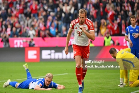 Video bóng đá Bayern Munich - Darmstadt: 3 thẻ đỏ ngỡ ngàng, 8 bàn hủy diệt (Bundesliga)