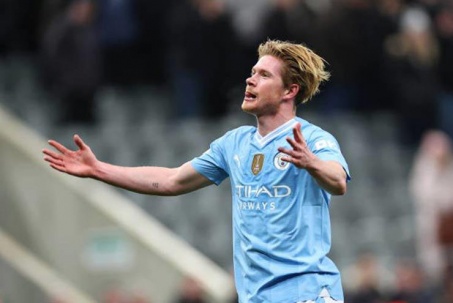 De Bruyne đá dự bị vẫn bùng nổ đưa Man City ngược dòng, tuyên bố sẽ đòi lại ngôi đầu