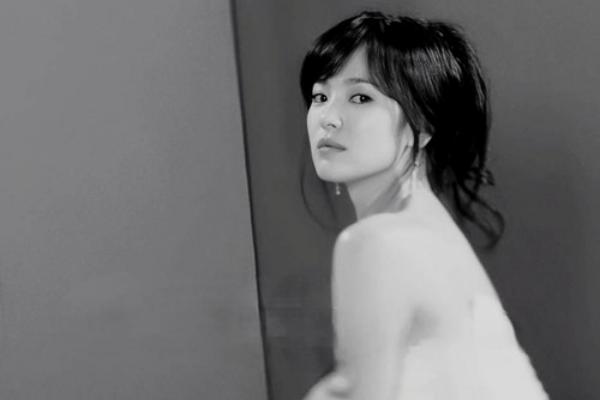 Khó đánh bại Song Hye Kyo