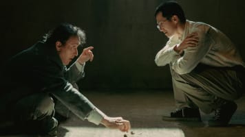 Bản tóm tắt mã hóa: Liu Haoran, John Cusack và Daniel Wu chơi trò chơi trí tuệ xoắn ốc trong máy kích thích WWII của Trung Quốc