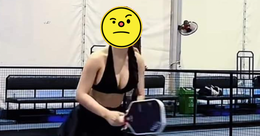 Vụ gái xinh bị chụp lén trên sân Pickleball gây tranh cãi nhất hiện nay: Oan uổng quá