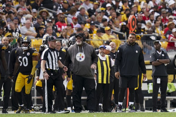 Steelers biết một cầu thủ không thể thay thế Cam Heyward. Họ thậm chí sẽ không thử