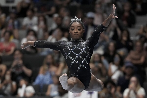 Ngôi sao thể dục dụng cụ Simone Biles đang trở lại Bỉ để tham dự giải vô địch thế giới năm 2023