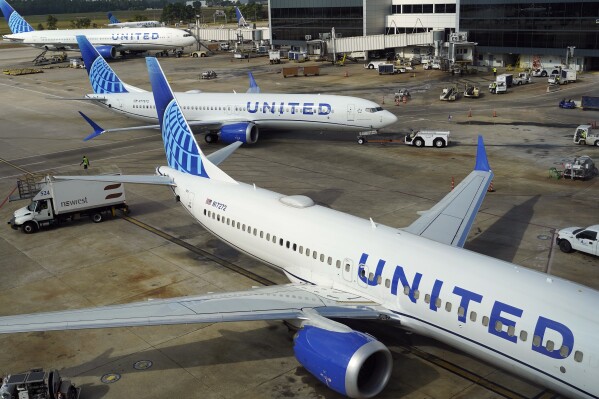 United Airlines cho biết việc ngừng hoạt động khiến các chuyến bay khởi hành không phải là vấn đề an ninh mạng