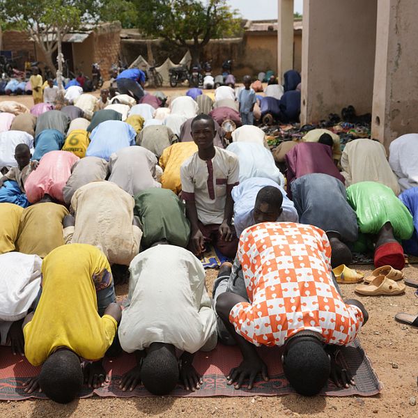 Mosque attack in Burkina Faso kills many