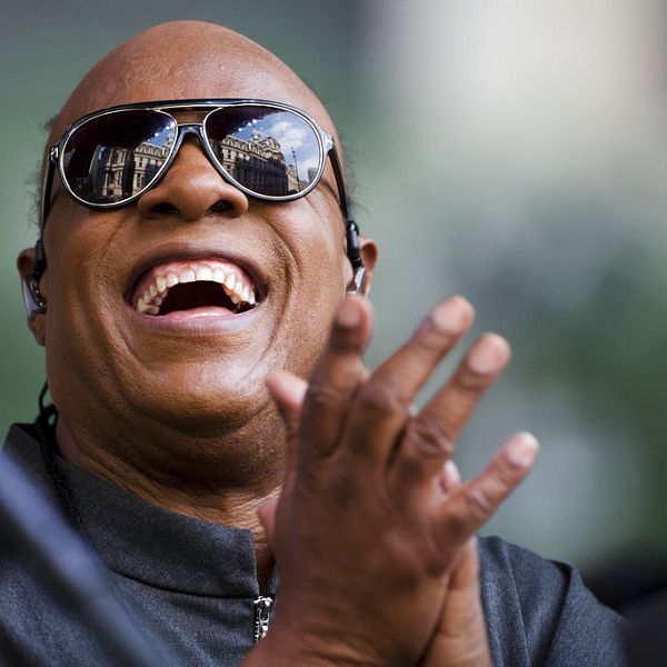 Ca sĩ Hoa Kỳ Stevie Wonder ban quyền công dân Ghana