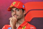 F1: mực Carlos Sainz của Ferrari hai năm đối phó với Williams trong 2025 mùa