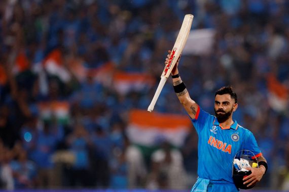 Cuộc trốn chạy cá nhân hay tác phẩm nghệ thuật? Thế kỷ của Virat Kohli chia rẽ quan điểm