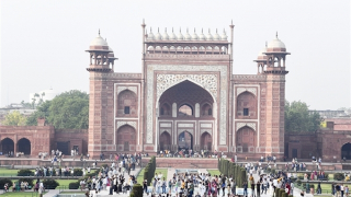 Đến cố đô Agra nghe chuyện tình Taj Mahal vĩnh cửu