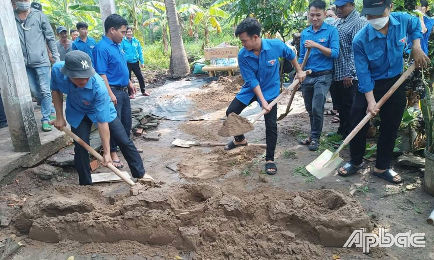 Huyện đoàn Gò Công Tây: Việc gì khó đã có thanh niên chung tay, góp sức