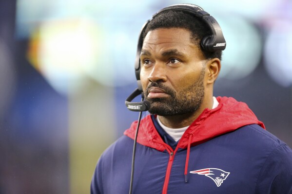 Những người yêu nước đồng ý thuê Jerod Mayo làm huấn luyện viên trưởng tiếp theo, người kế nhiệm Bill Belichick