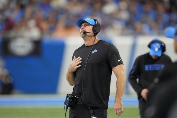 Tàu Detroit Lions huấn luyện Dan Campbell đang bán nhà để tìm thêm sự riêng tư