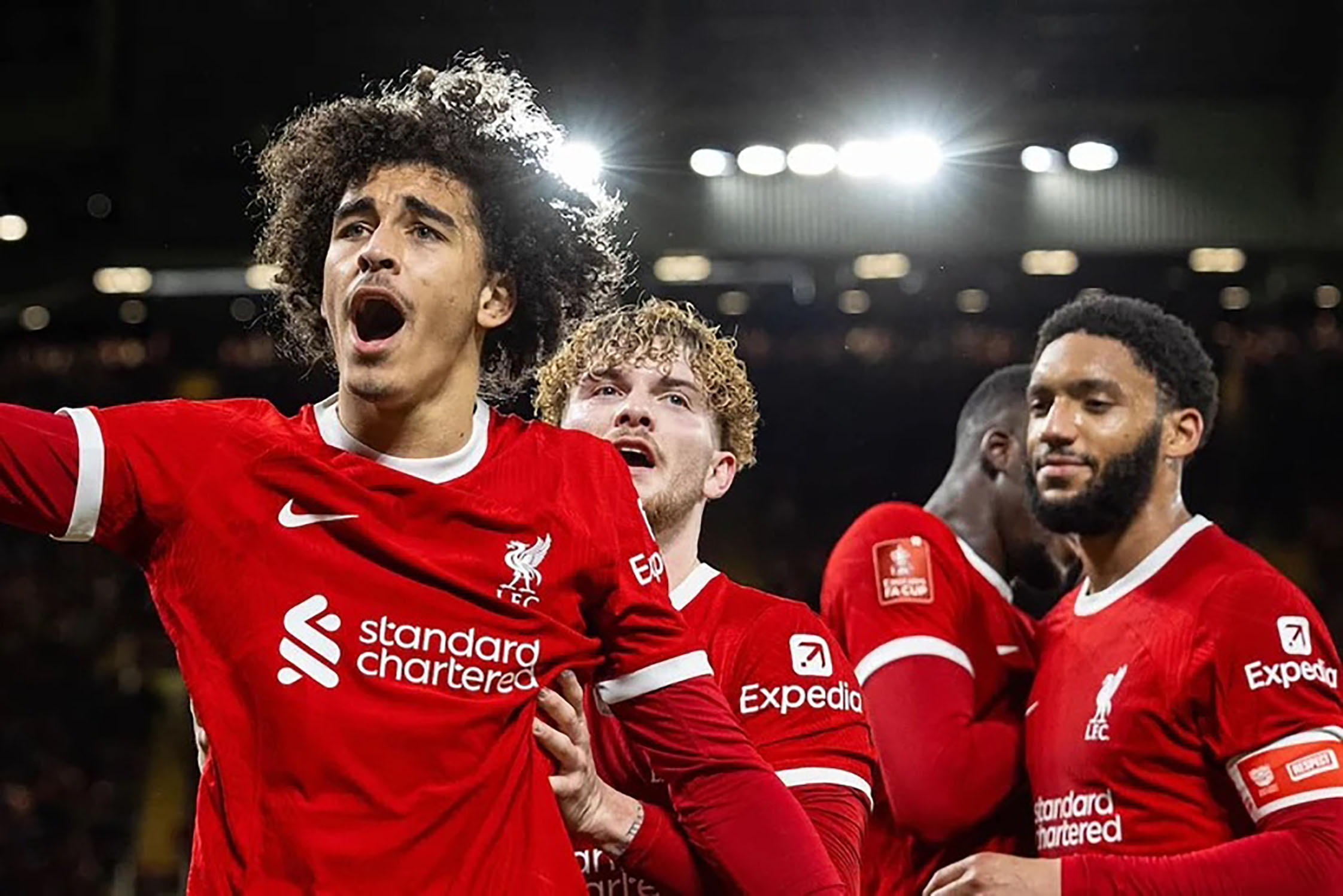 Liverpool, M.U thẳng tiến vào tứ kết FA Cup