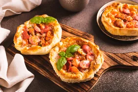 Pizza Pot Pie là Trending nhưng nó khác với Chicago Deep Dish như thế nào?