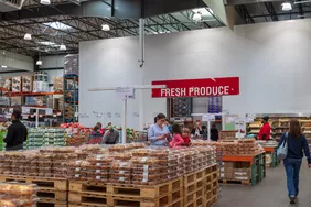 Costco lén lút Shunk Its iconic Jumbo Muffins - nhưng họ sẽ ở lại nhỏ?