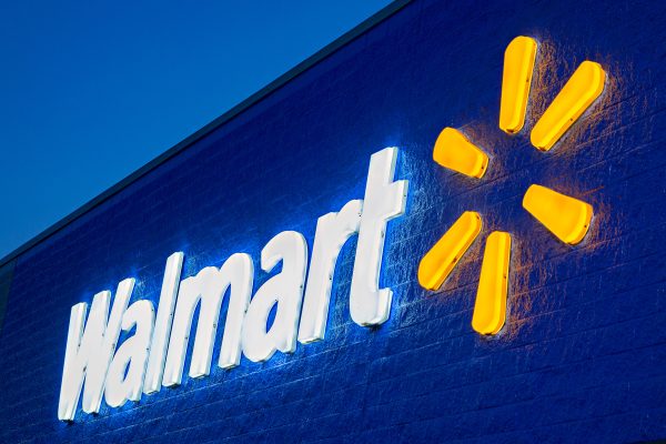 Quảng cáo Thứ Sáu Đen của Walmart 2023: iPhone 15 Pro, Galaxy S23, Nintendo Switch Lite, v.v.